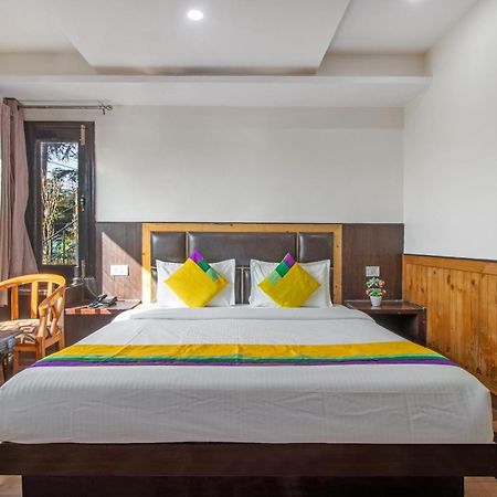 Itsy Hotels Avantika With Forest View Shimla Extérieur photo