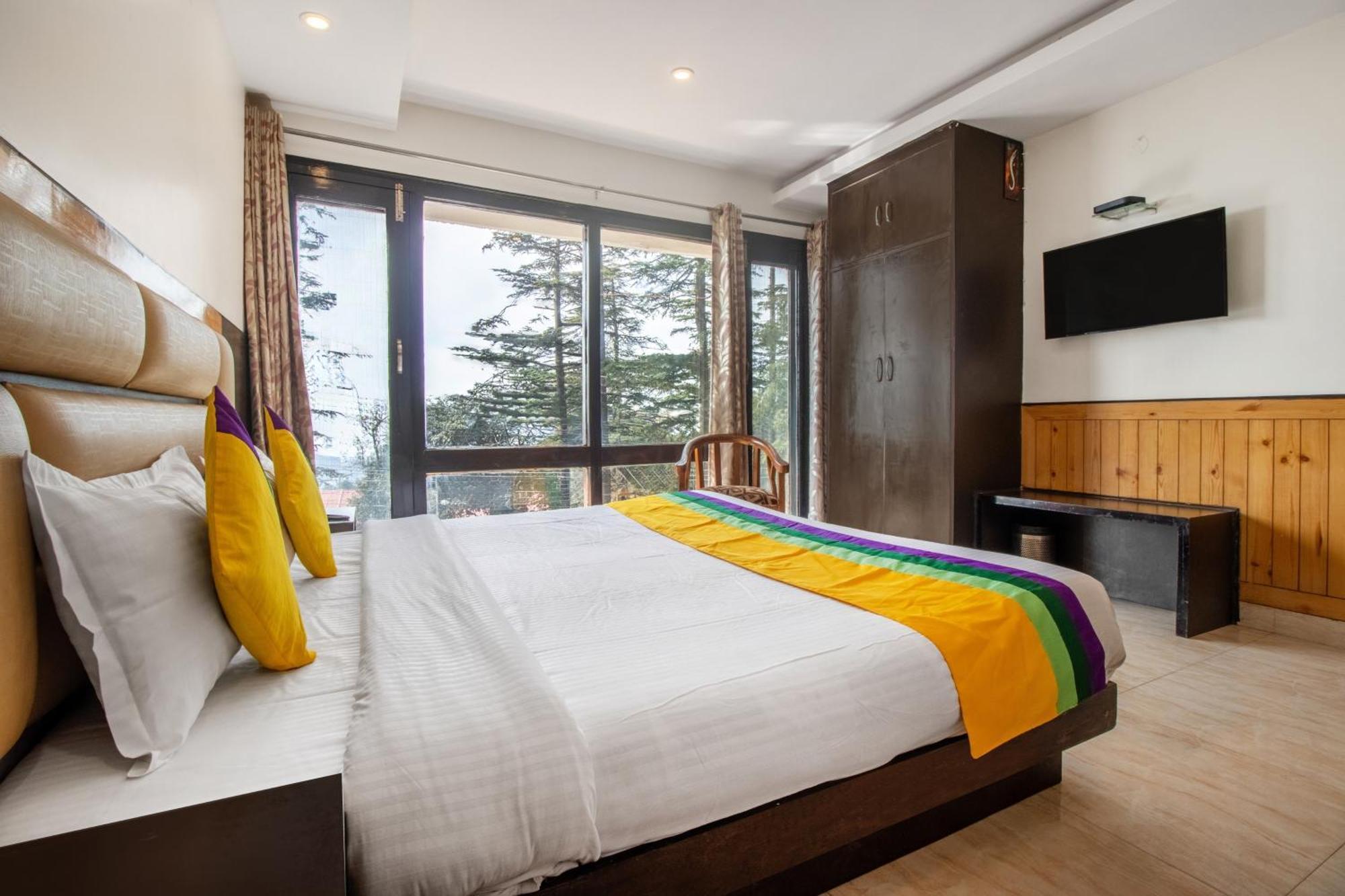 Itsy Hotels Avantika With Forest View Shimla Extérieur photo