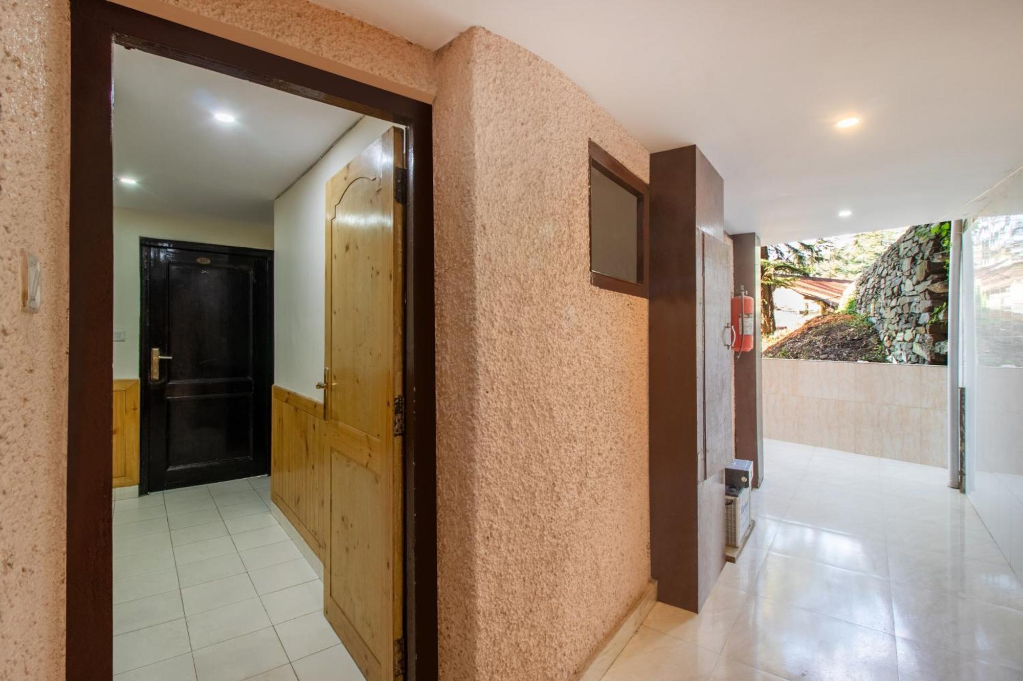 Itsy Hotels Avantika With Forest View Shimla Extérieur photo